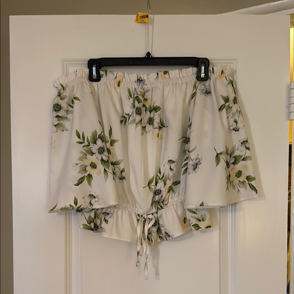 Floral Off-Shoulder Blouse